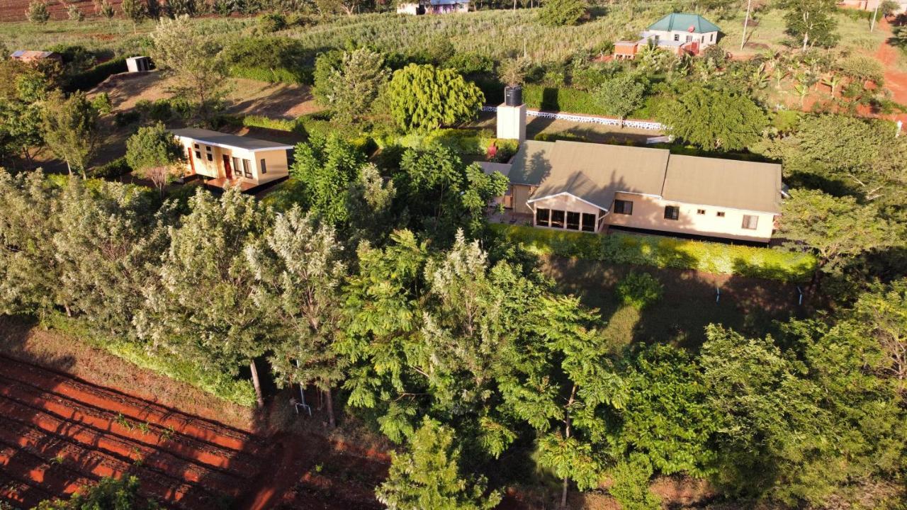 Tanzanice Farm Lodge Karatu Bagian luar foto